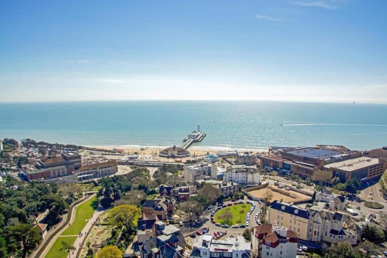 Flat-C, 4 Adults, 20 Mins To Beach, Netflix, Wifi, Sleeps 4 Adults Bournemouth Exteriér fotografie